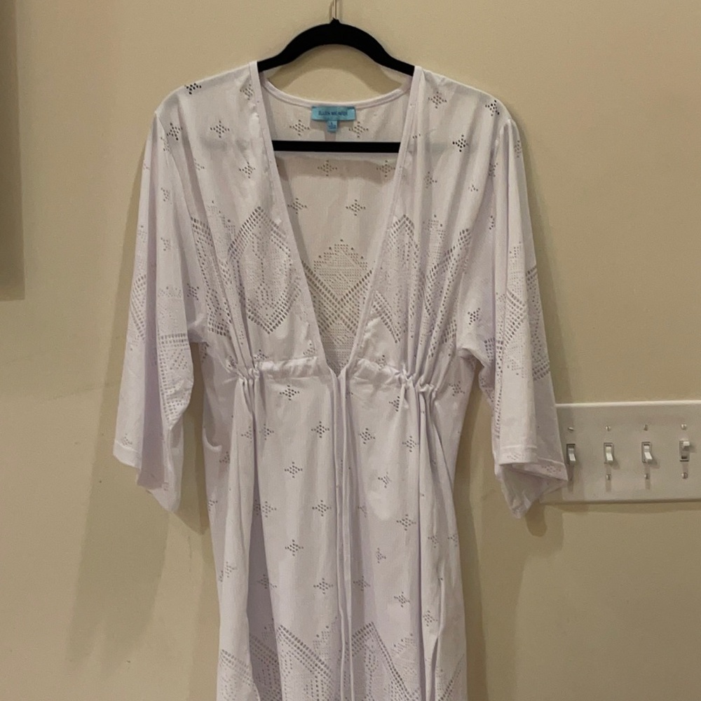 White,plus size ,ribbed swimwear coverup